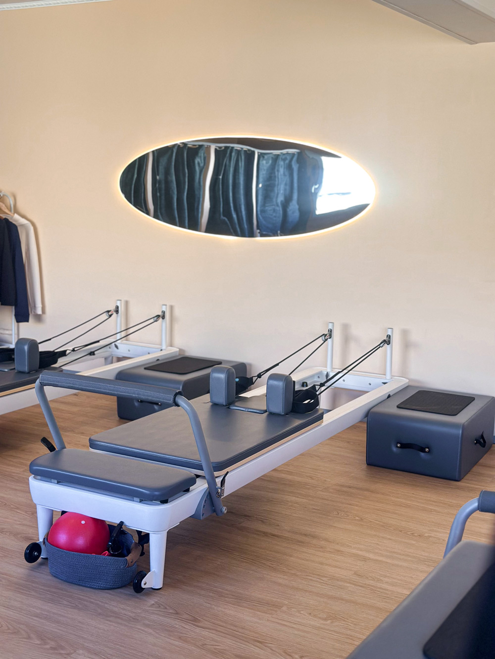 Studio Reformer Antibes – espace bien-être et mouvement doux